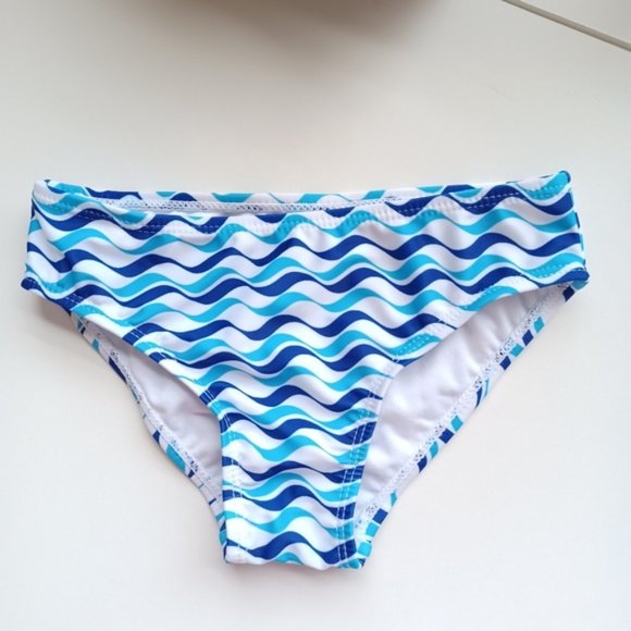 Urban Outdoor Girls Swirl Two-Piece Swimsuit - Picture 5 of 7